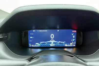Car image 33