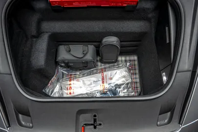 Car image 31