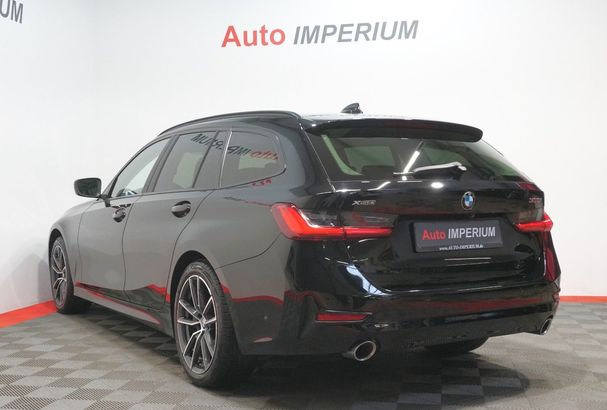 BMW 330i Touring xDrive 190 kW image number 6