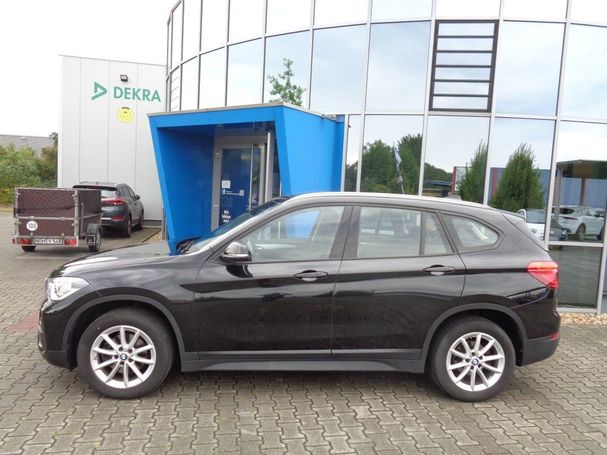 BMW X1 sDrive18d Advantage 110 kW image number 3