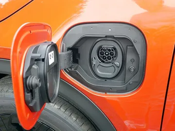 Car image 31