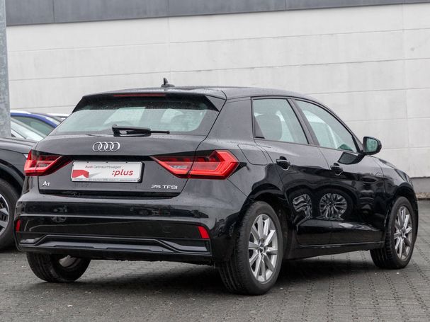 Audi A1 1.0 TFSI Sportback Advanced 70 kW image number 3