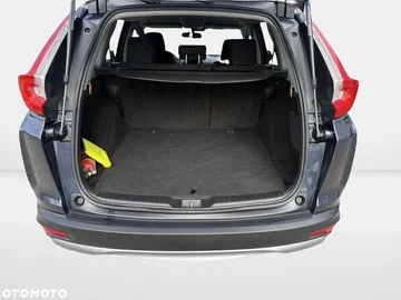 Car image 32