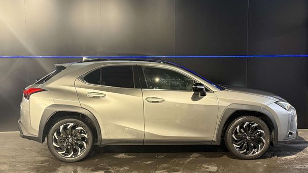 Lexus UX 200 127 kW image number 22