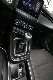 Car image 31