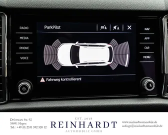 Car image 27