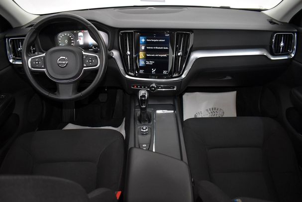 Volvo V60 Momentum 110 kW image number 4