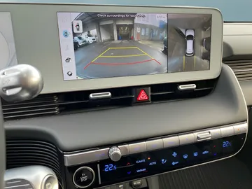Car image 23
