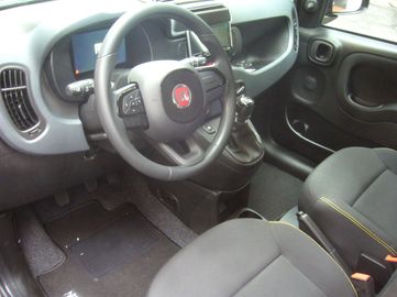 Car image 15