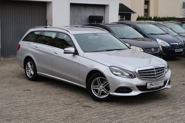 Mercedes-Benz E 220 T BlueEFFICIENCY 125 kW image number 3