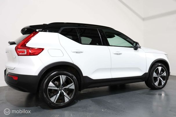 Volvo XC40 R Recharge T4 Design 155 kW image number 9