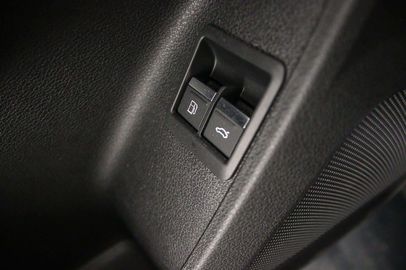 Car image 41