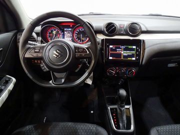 Car image 15