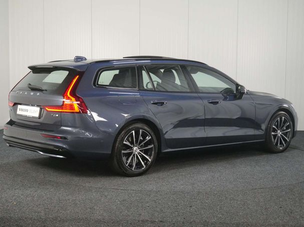 Volvo V60 T6 Recharge AWD T8 257 kW image number 9