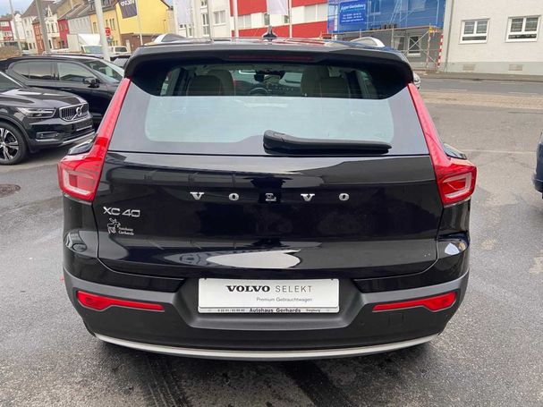 Volvo XC40 B5 Inscription AWD 184 kW image number 7