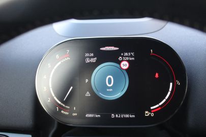 Car image 21