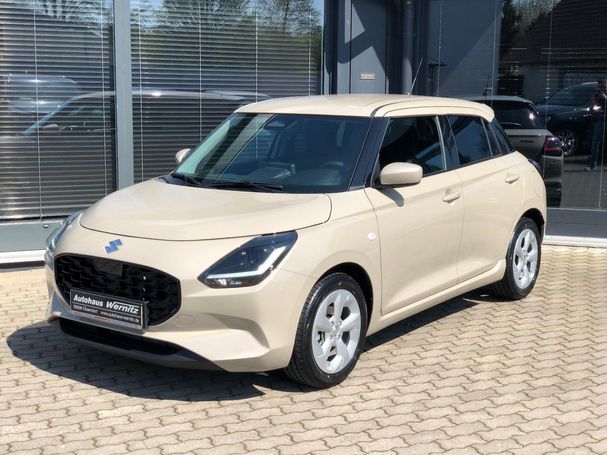 Suzuki Swift 1.2 Hybrid Comfort 61 kW image number 2