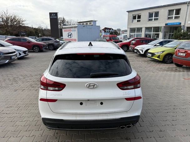 Hyundai i30 1.5 T-GDI N Line 103 kW image number 2