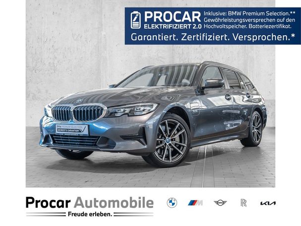 BMW 330 e Touring Advantage xDrive 215 kW image number 1