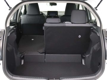 Car image 31