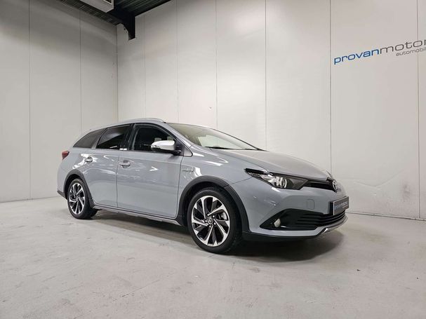 Toyota Auris Touring 1.8 Hybrid 100 kW image number 3