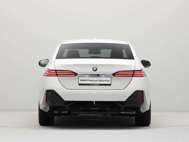 BMW 520i 140 kW image number 10