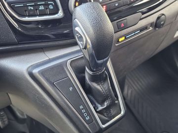 Car image 25