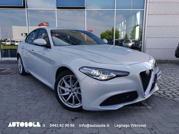 Alfa Romeo Giulia 2.2 Business 118 kW image number 1