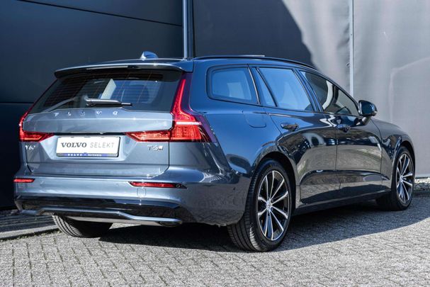 Volvo V60 T6 Recharge AWD 257 kW image number 3