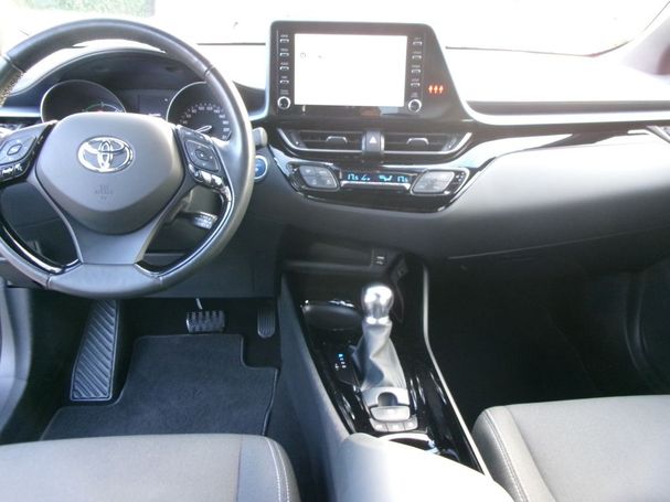 Toyota C-HR 2.0 Hybrid 135 kW image number 9