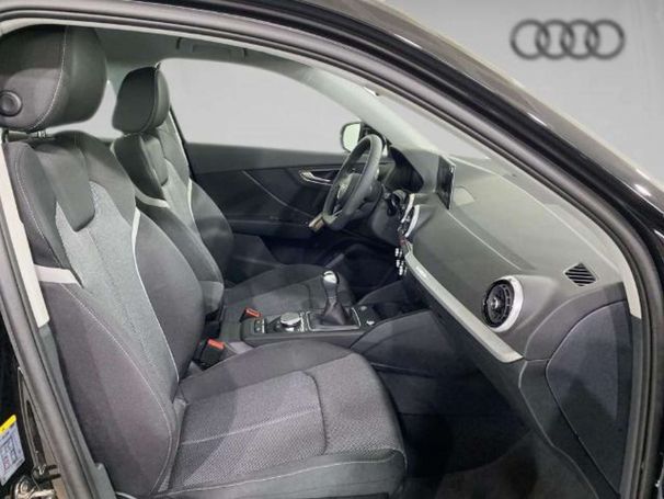 Audi Q2 30 TFSI S-line 81 kW image number 8