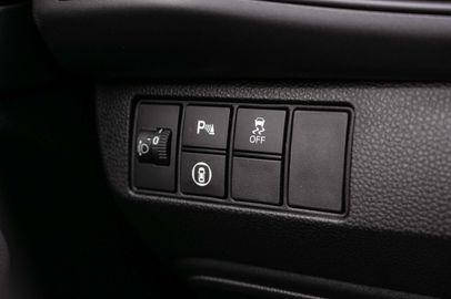 Car image 37