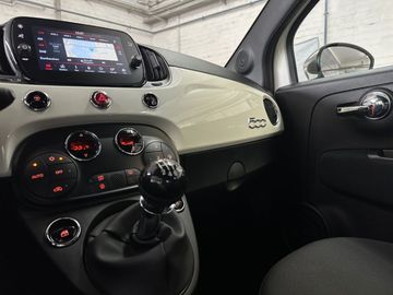Car image 18