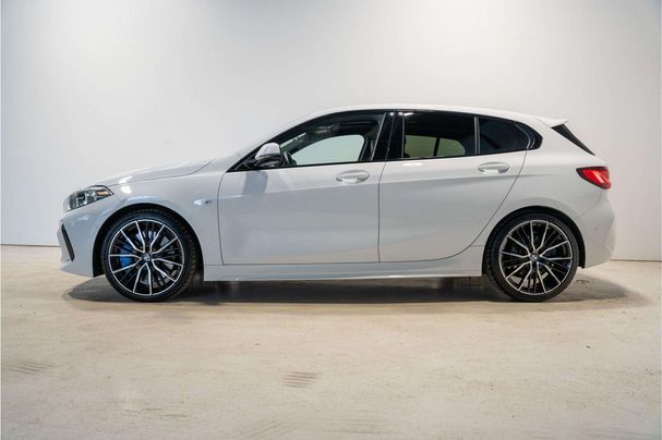 BMW 118i M Sport 104 kW image number 3