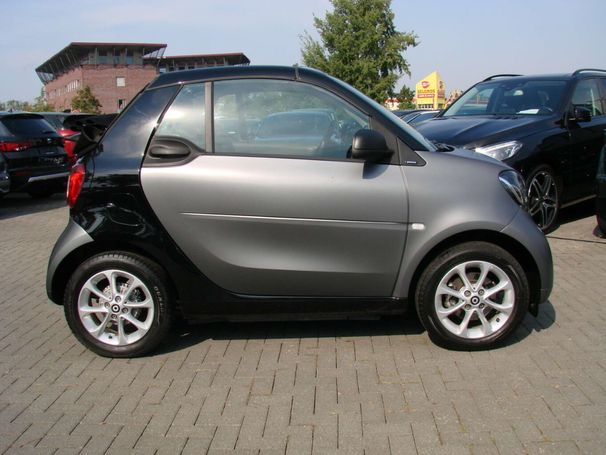 Smart ForTwo Cabrio Passion 66 kW image number 3