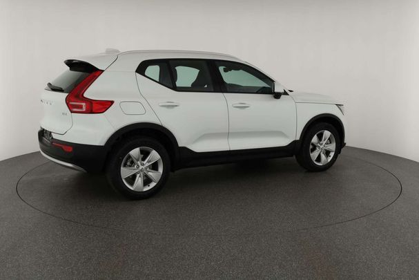 Volvo XC40 B3 Core 120 kW image number 17