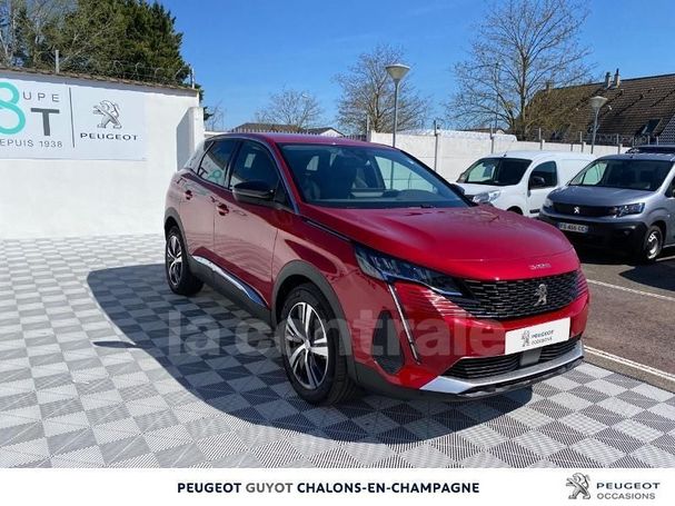 Peugeot 3008 PureTech 130 S&S Allure 96 kW image number 2