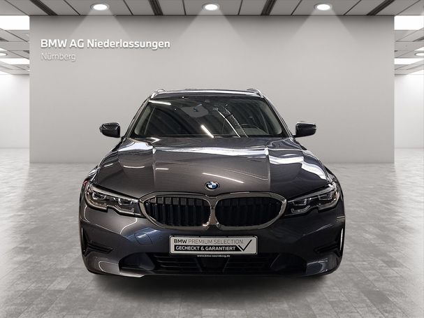 BMW 320d Touring 140 kW image number 2