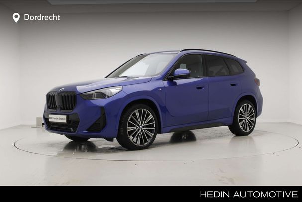 BMW X1 sDrive18i 100 kW image number 1