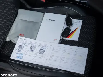 Car image 39