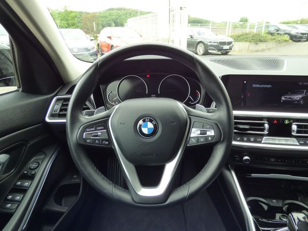 BMW 320d xDrive Sport Line 140 kW image number 15