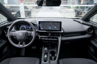 Car image 11