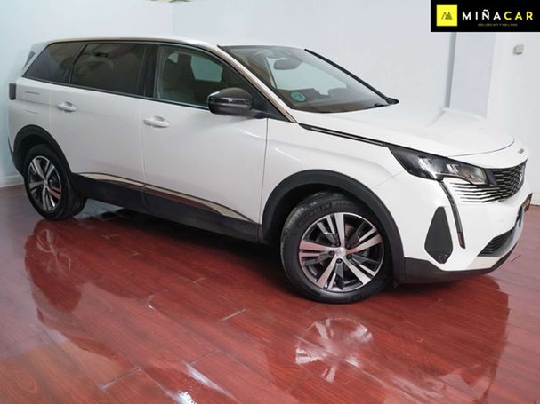 Peugeot 5008 BlueHDi 130 Allure 96 kW image number 3