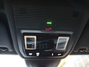 Car image 29