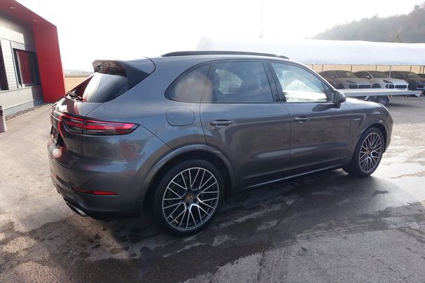 Porsche Cayenne E-Hybrid 340 kW image number 2