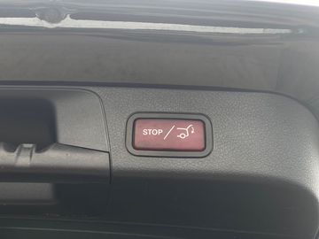 Car image 39