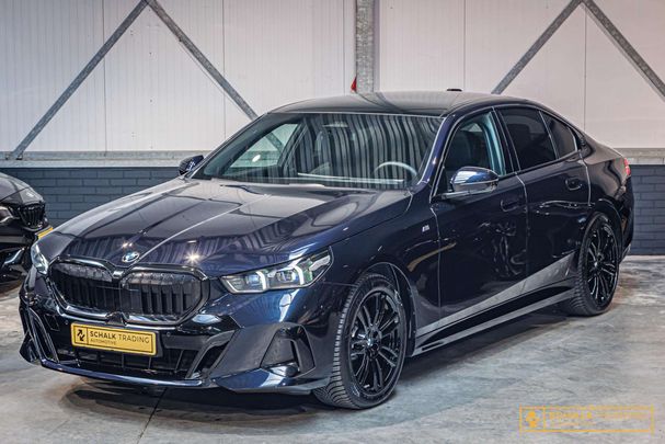 BMW 520i 153 kW image number 14