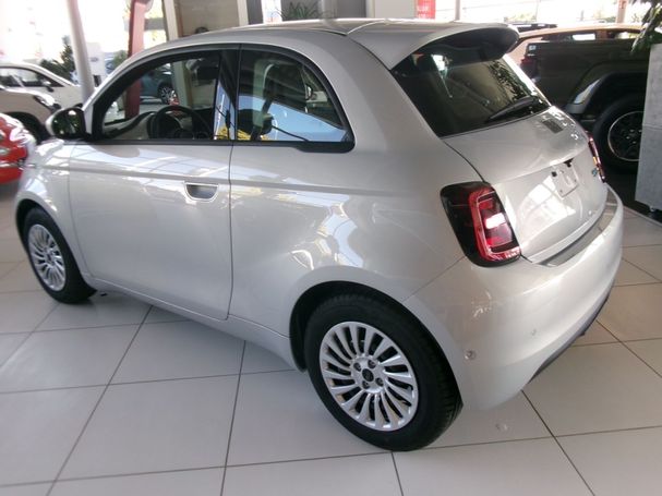 Fiat 500 e 70 kW image number 4