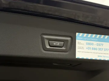 Car image 35