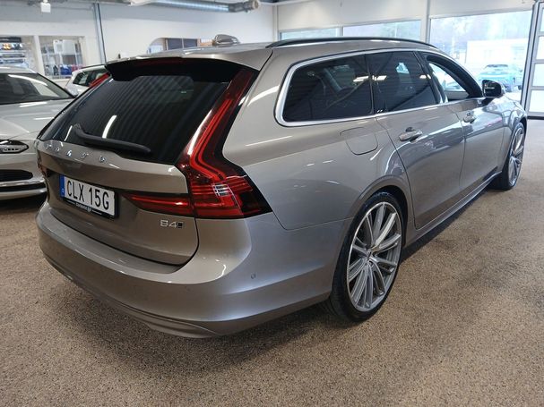 Volvo V90 B4 AWD 145 kW image number 3